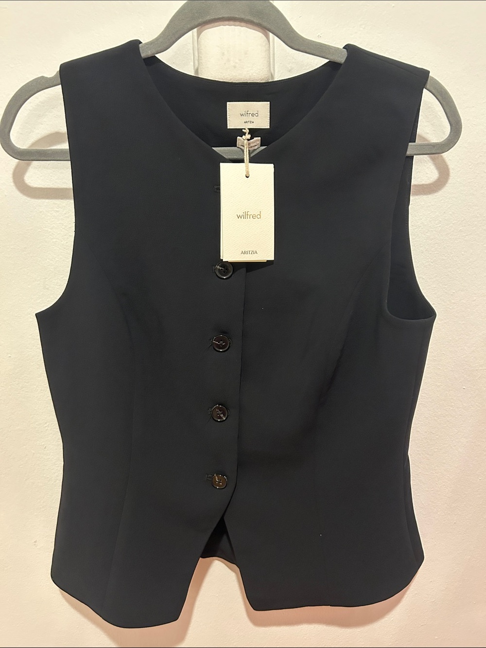 Aritzia Crepette Wilfred Vest size 10 BNWT